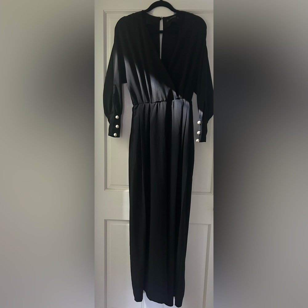 Zara long sleeve big pearl button jumpsuit size S